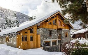 Le Petit Saint Bernard